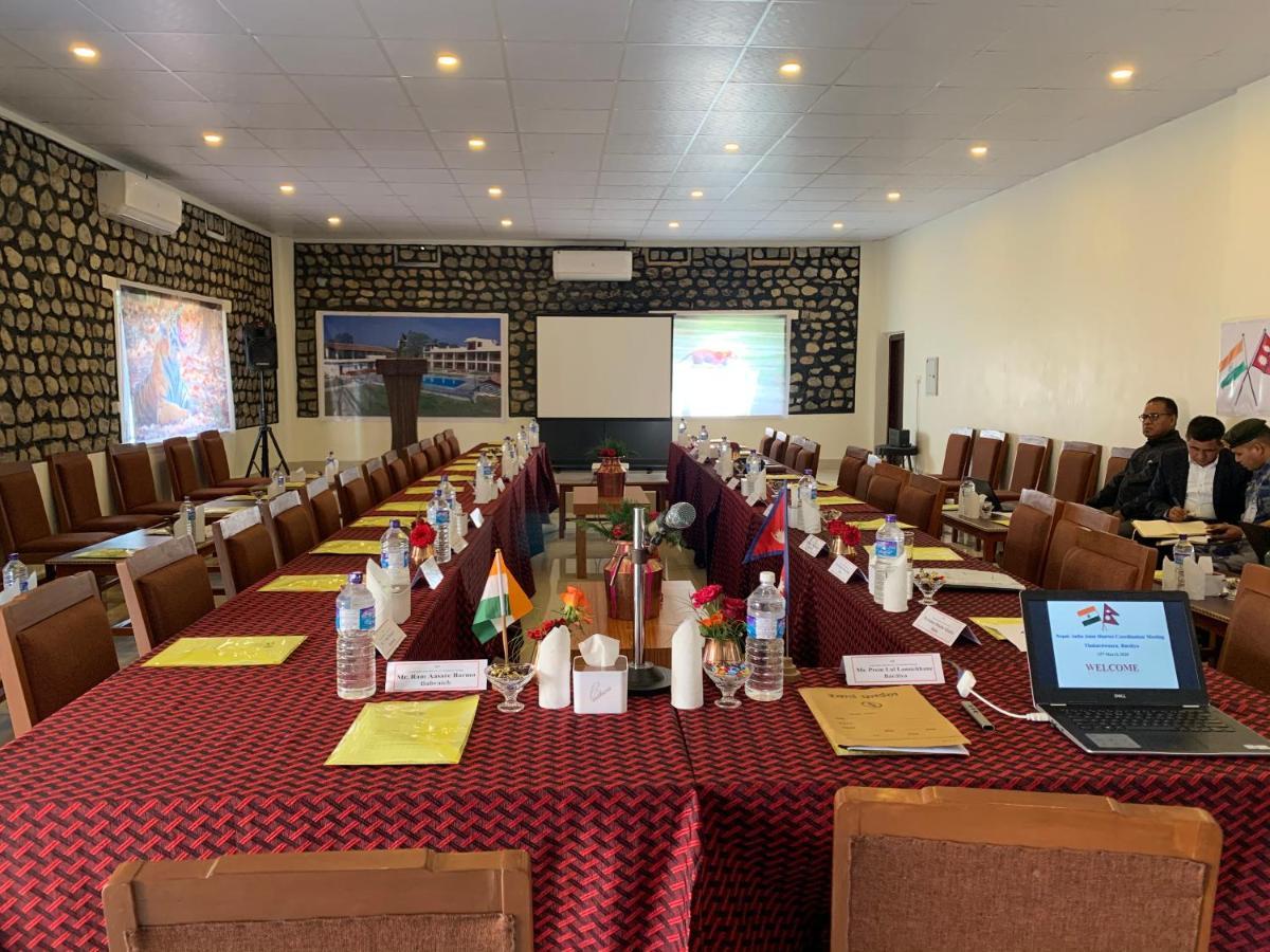 Babai Resort Pvt Ltd Bardiya Ngoại thất bức ảnh